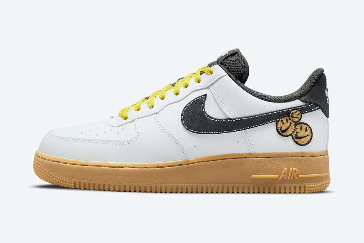Nike smiley face trainers